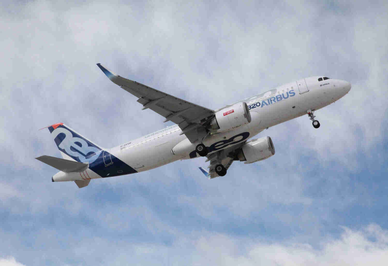 CFM LEAP-1A powers Airbus A321neo first flight